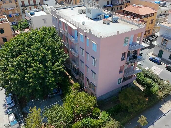 Appartamento quadrilocale in vendita in Via Giovanni Verga, Bagheria
