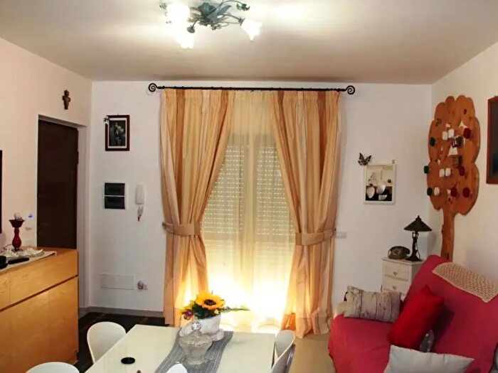 Casa con 7 locali in vendita in Orvieto