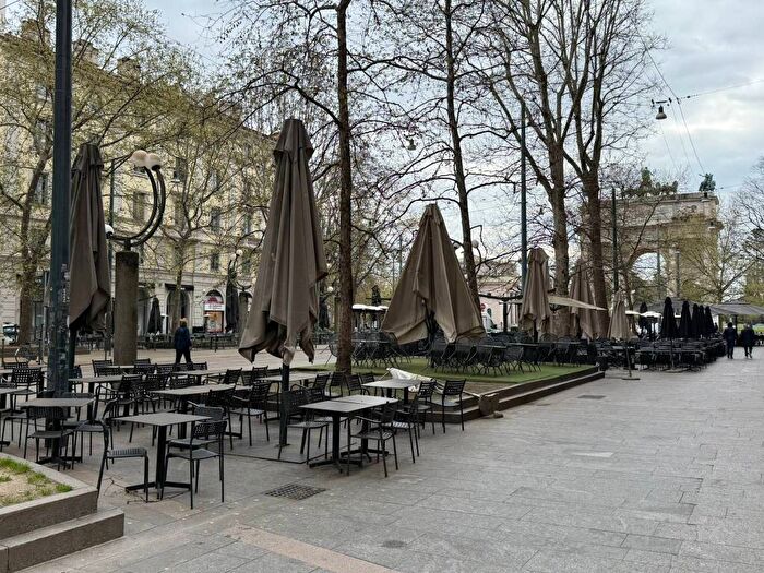 Appartamento quadrilocale in affitto in Corso Sempione, Arco della Pace, Milano