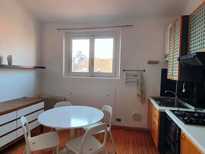 Appartamento monolocale in affitto in Via Melzo, Milano