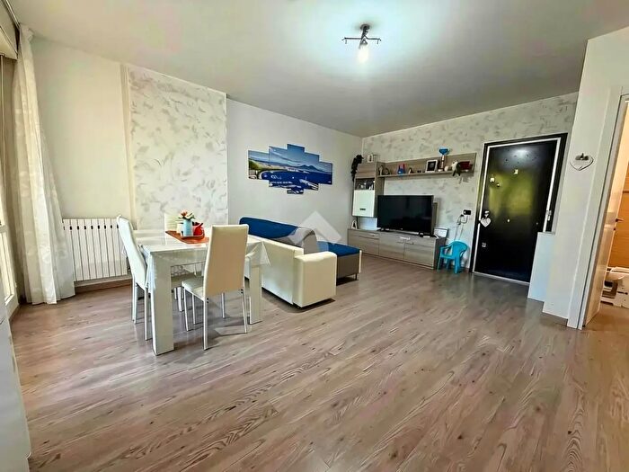Appartamento quadrilocale in vendita in Via Palmiro Togliatti, Pesaro