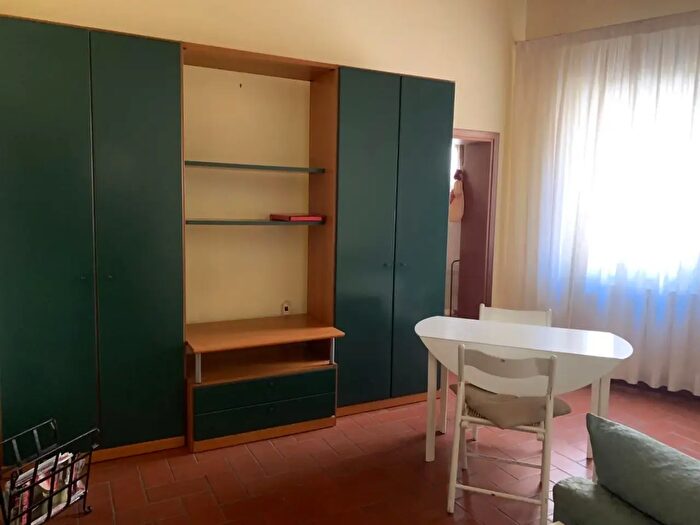 Appartamento trilocale in affitto in Pisa