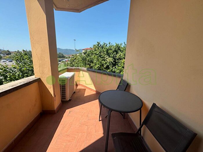 Appartamento con 6 locali in affitto in VIA NAZARIO SAURO, San Concordio, Lucca
