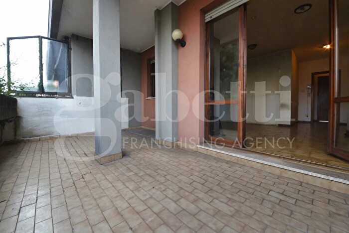 Appartamento monolocale in vendita in Via Don Valentini, Monza