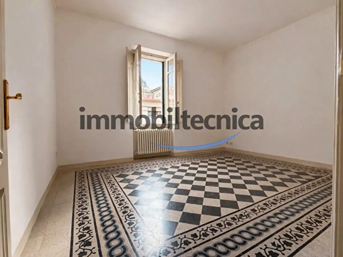 Appartamento trilocale in affitto in Via Guadagnoli, Arezzo