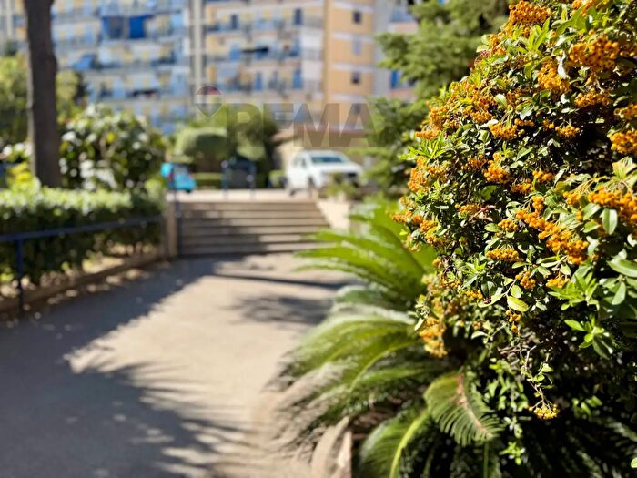 Appartamento trilocale in vendita in Via Piave, Marano Di Napoli