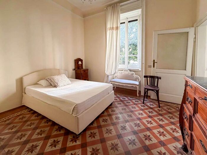 Appartamento trilocale in affitto in Via Eleuterio Pagliano, Monte Rosa Lotto, Milano