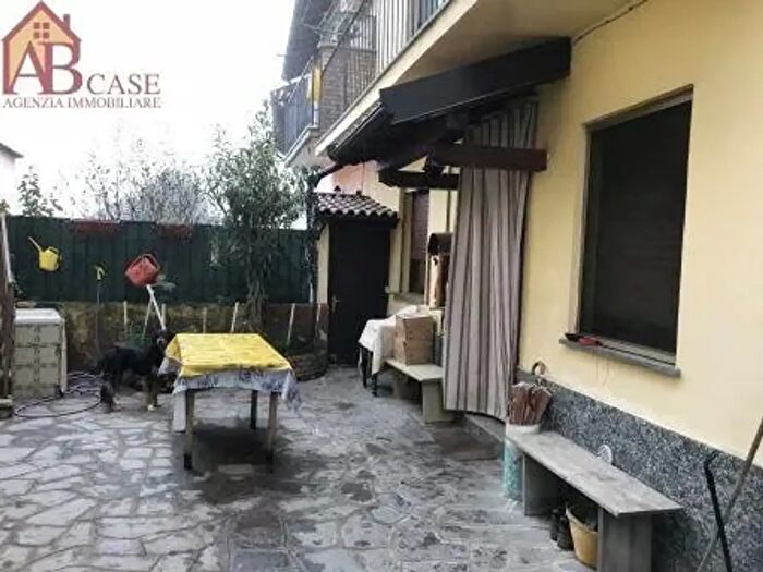 Casa con 5 locali in vendita in Via Mazzini, Gambolo