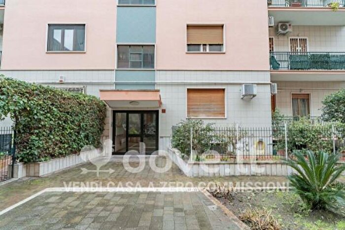 Appartamento con 5 locali in vendita in Via Molfetta, Foggia