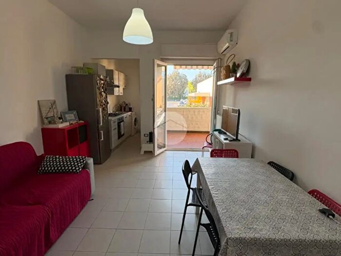 Appartamento bilocale in vendita in Via E Romani, Silvi