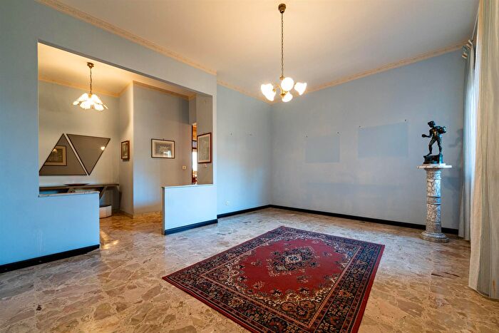 Appartamento quadrilocale in vendita in Via Pietra dellOva, Tremestieri Etneo