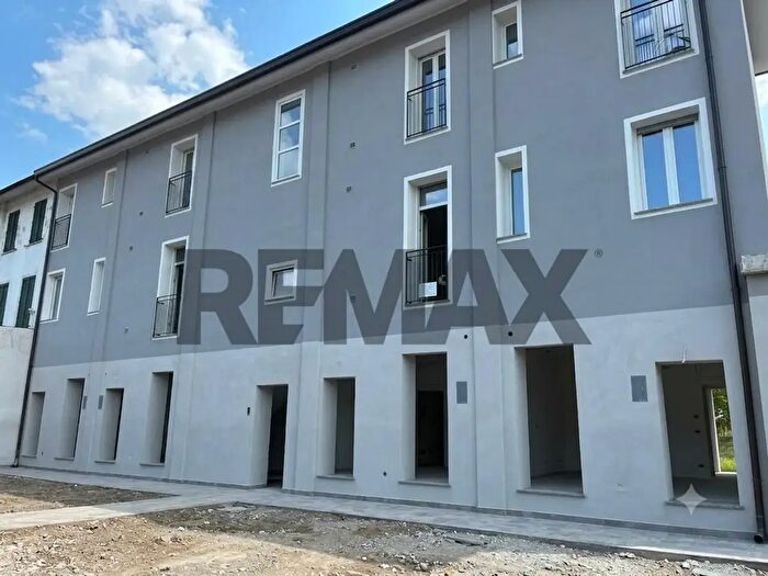 Appartamento bilocale in vendita in Lentate Sul Seveso