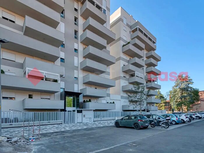 Appartamento bilocale in vendita in Via Ettore Nadalini, Bologna