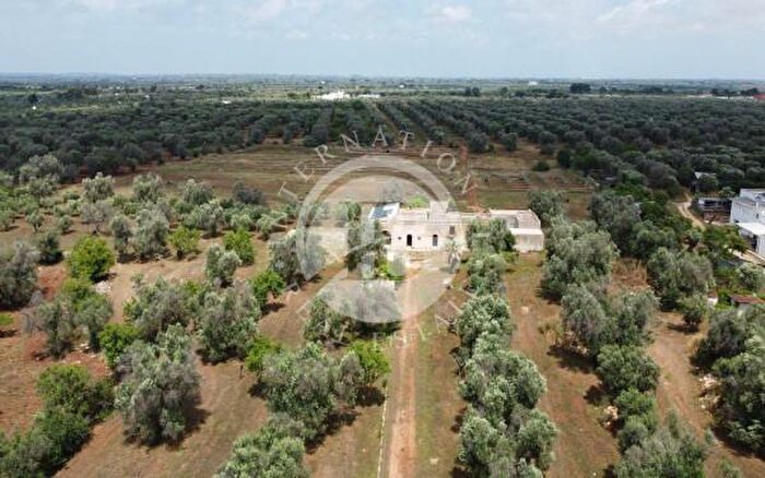 Casa con 6 locali in vendita in Ceglie Messapica