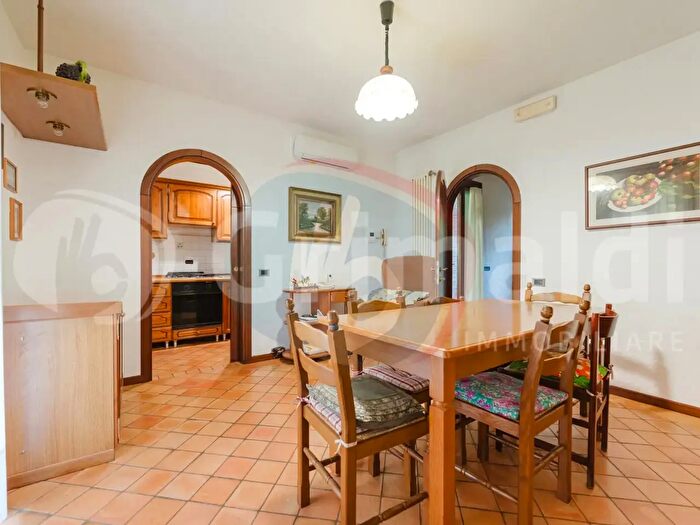 Casa con 5 locali in vendita in Campodarsego