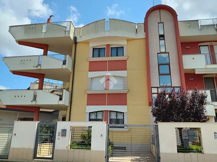 Appartamento quadrilocale in vendita in Sammichele Di Bari