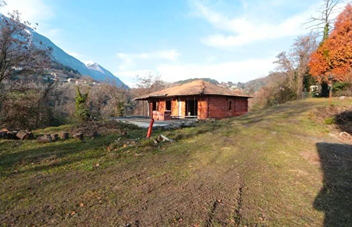 Casa in vendita in Menaggio