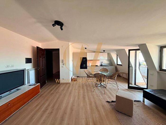 Casa quadrilocale in affitto in Via Regalone, Casagiove