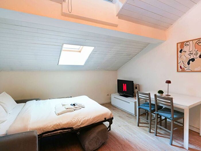 Casa monolocale in affitto in Viale Bligny, Bocconi, Milano