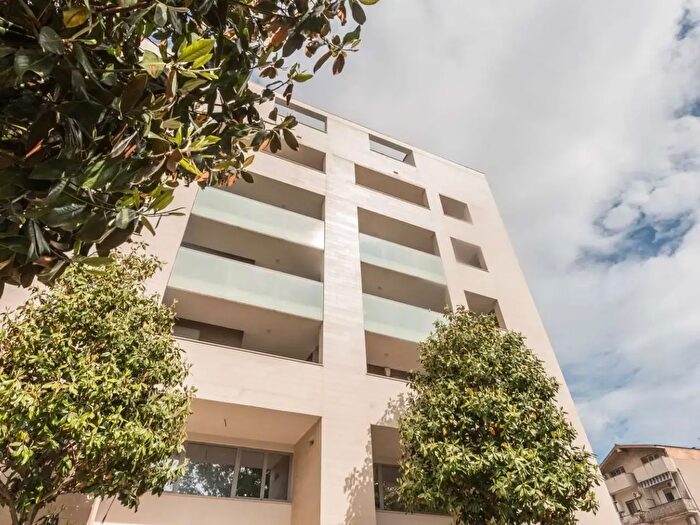 Appartamento trilocale in vendita in Via Roma a, Montesilvano