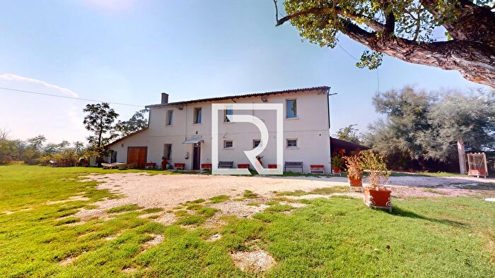 Casa con 10 locali in vendita in Via Emilia Levante Faenza, Castel Bolognese