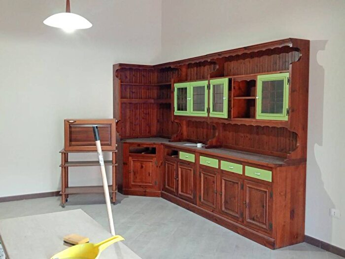 Appartamento trilocale in affitto in Via Corradello d'Aquino, Casertavecchia Casola, Caserta