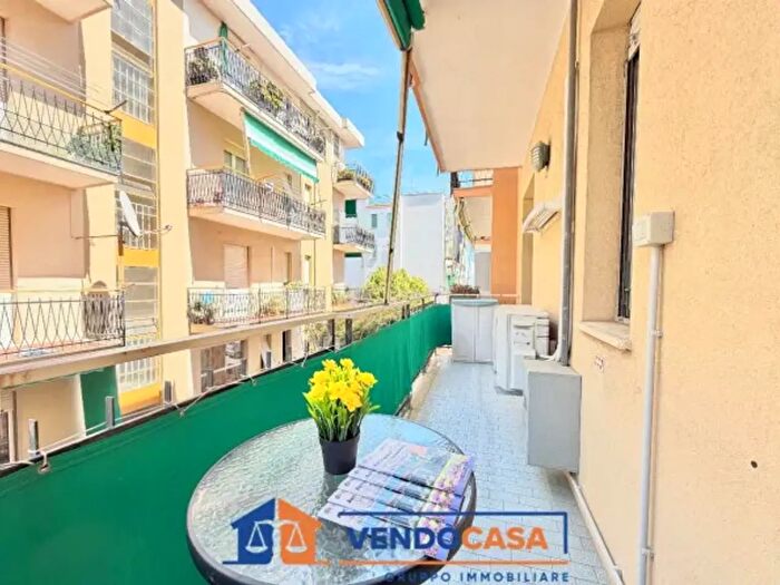 Appartamento bilocale in vendita in Via Goffredo Mameli, Pietra Ligure