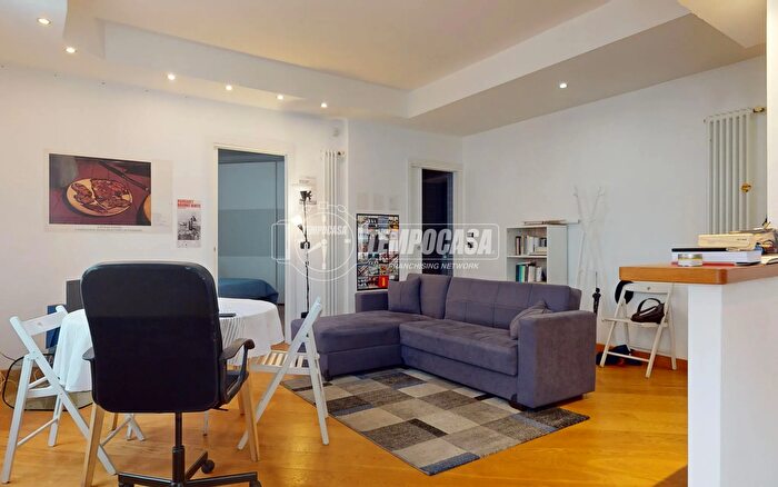 Appartamento bilocale in vendita in Via Santa Giulia, Torino