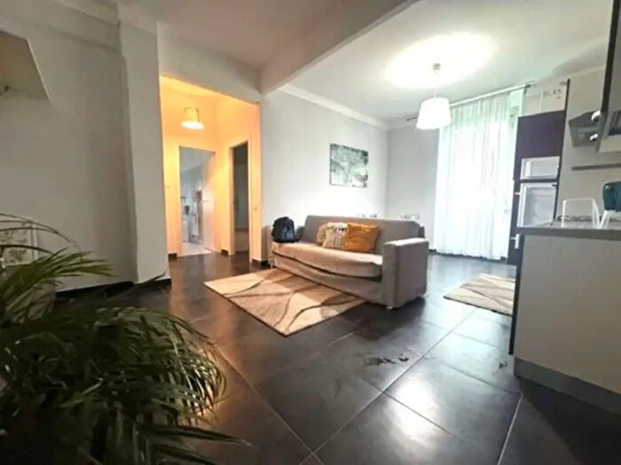 Appartamento bilocale in vendita in Via dei Cinque Santi, Genova