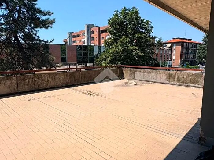 Appartamento quadrilocale in vendita in Via Sant'Ambrogio, Reggio Emilia