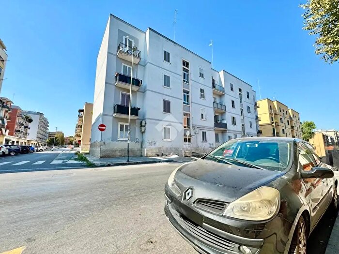 Appartamento bilocale in vendita in Viale Japigia, Bari