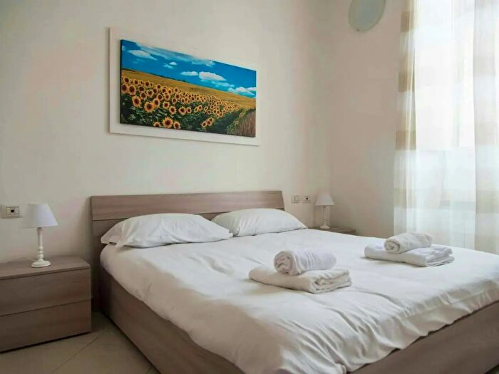 Appartamento monolocale in affitto in Via Costantino Baroni, Milano