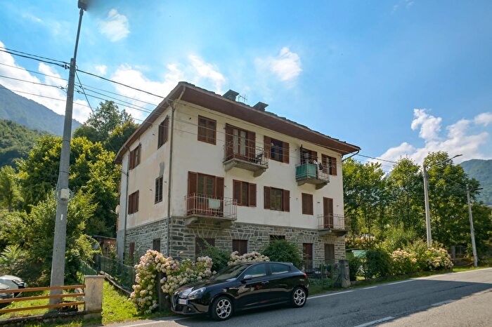 Case in Vendita e in Affitto - 3