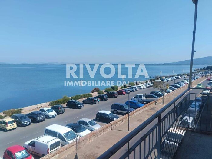 Appartamento trilocale in affitto in Via Mura di Ponente, Centro, Orbetello