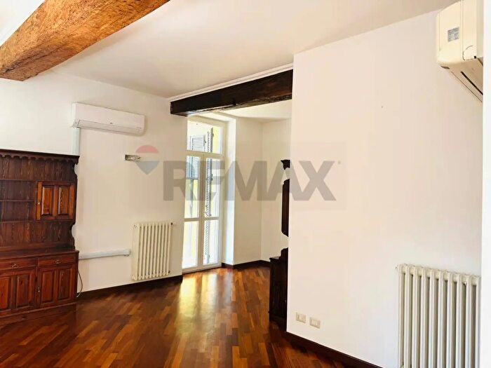 Appartamento trilocale in vendita in Via Emilia, Tortona
