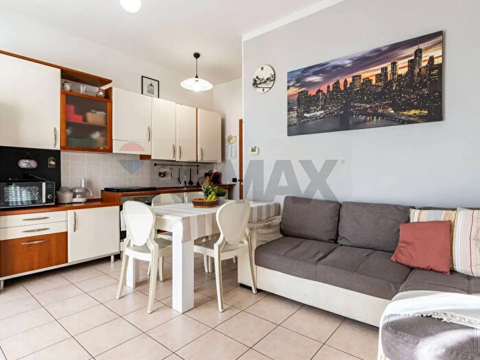 Appartamento bilocale in vendita in Seregno