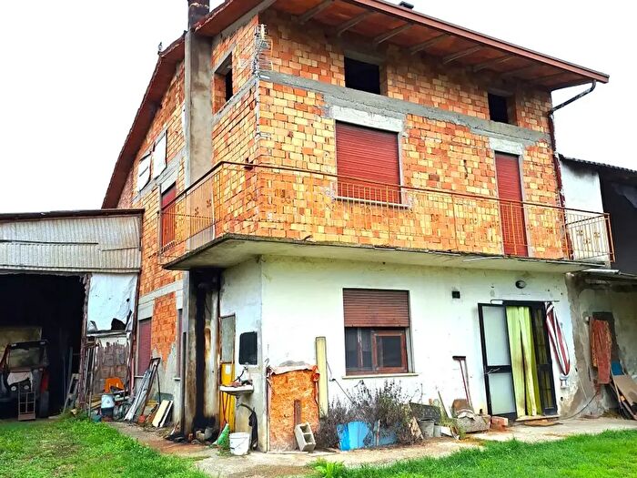 Casa con 6 locali in vendita in Via Dosso, Campodarsego