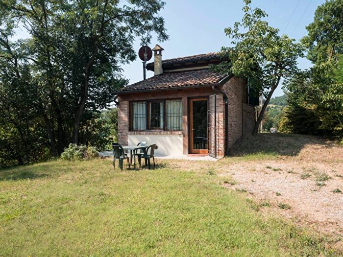 Casa bilocale in affitto in Via San Martino, Monte San Pietro