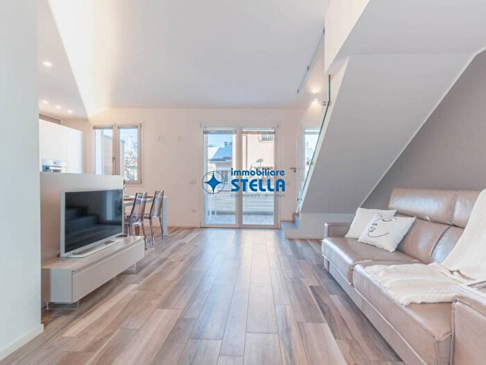 Appartamento quadrilocale in affitto in Vicolo Via Aquileia, Lido Centro Ovest, Jesolo