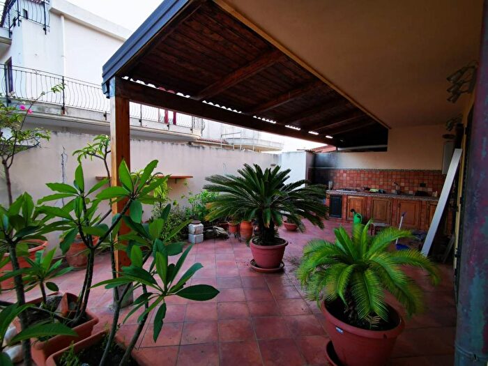 Casa trilocale in affitto in Via Pozzo Giudeo, Torre Faro, Messina