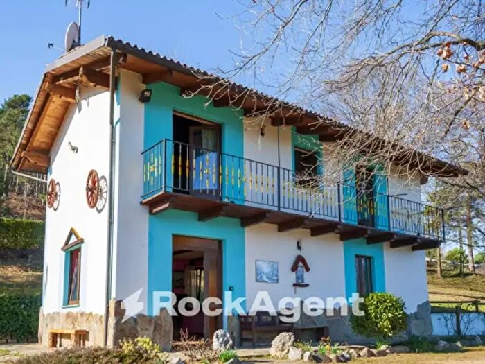 Casa quadrilocale in vendita in Borgata Veneria, Giaveno