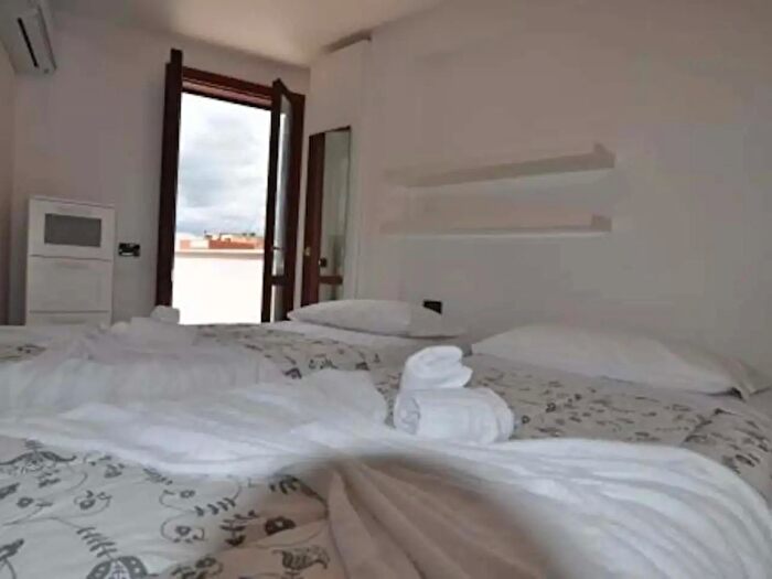 Appartamento monolocale in affitto in Via Lorenzo Allievi, Roma