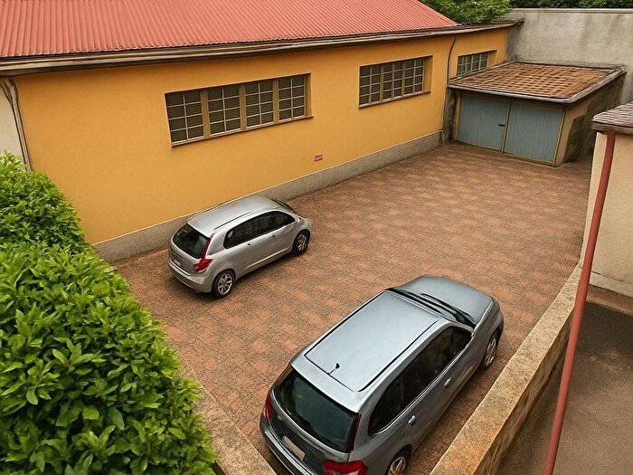 Appartamento trilocale in affitto in Viale Edoardo Jenner, Farini, Milano