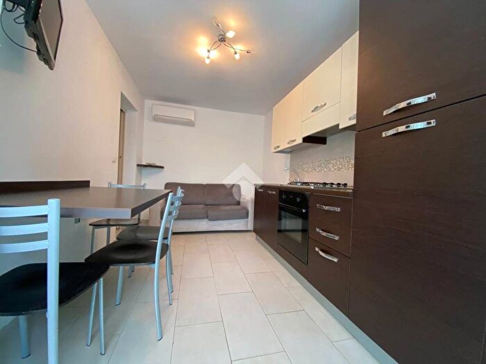 Appartamento bilocale in affitto in Via Liguria, Pinarella, Cervia