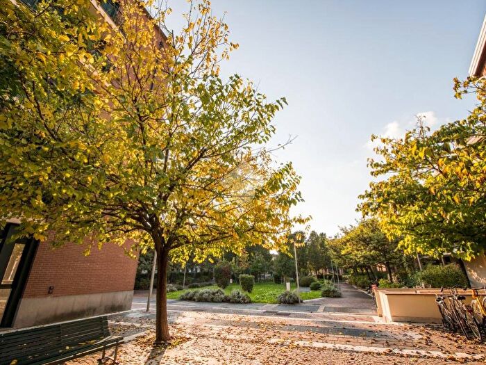 Appartamento quadrilocale in affitto in ALZAIA NAVIGLIO PAVESE, Navigli Darsena, Milano