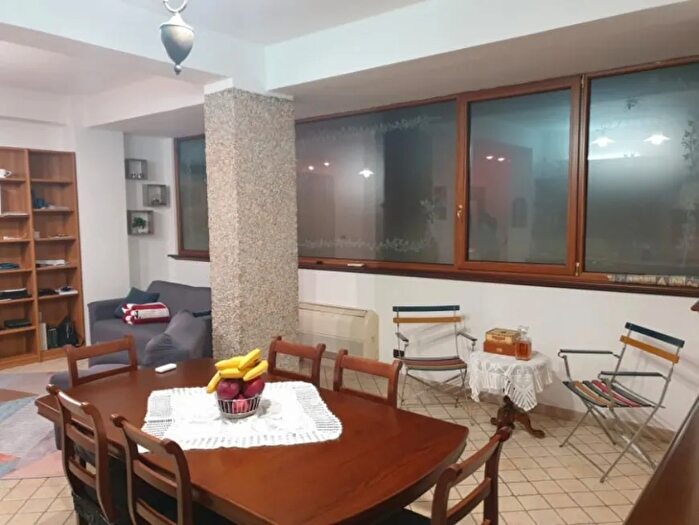 Appartamento trilocale in affitto in Reggio Calabria