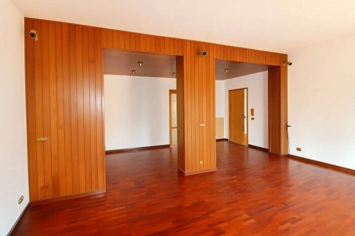 Appartamento con 5 locali in affitto in Via Antonio Gramsci, Via dei Colli Viale Verdi, Jesi