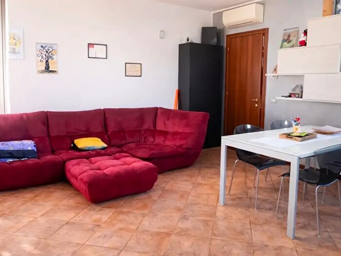 Appartamento quadrilocale in vendita in Via Cavinello Ovest, Pianiga
