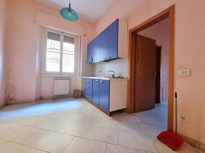 Appartamento trilocale in affitto in Viale Gori, Firenze