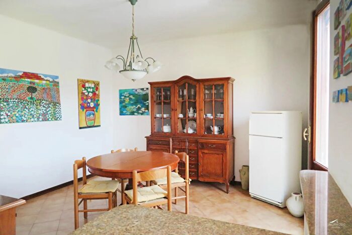 Appartamento quadrilocale in vendita in Villafranca In Lunigiana